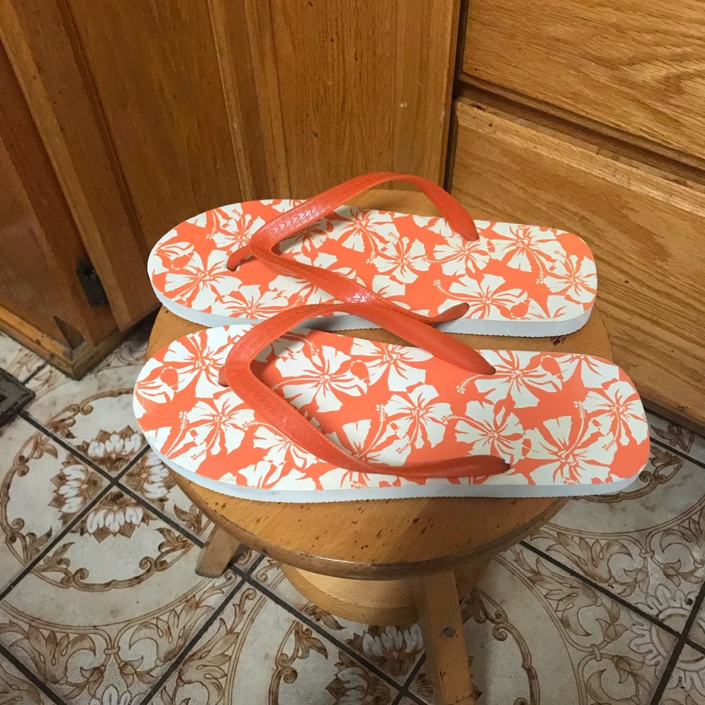 Flip flop sandals